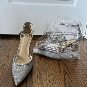 Pointed Toe Dressy Heels